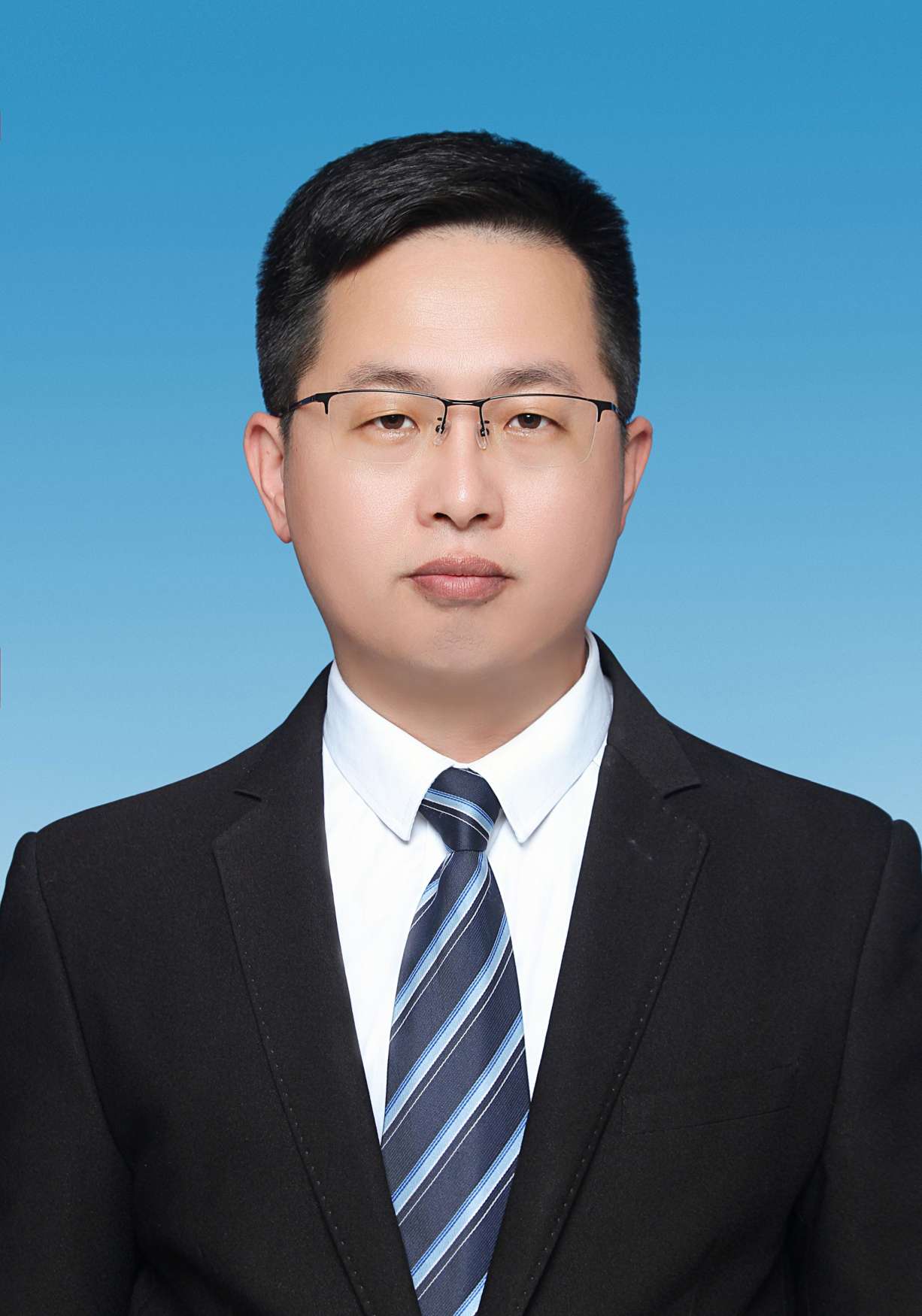 卢健康